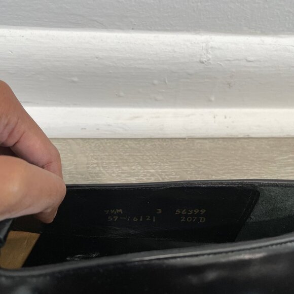 Johnston & Murphy Men's Black Leather Wings Shoes with Tassels Size 9.5M - Picture 8 of 10